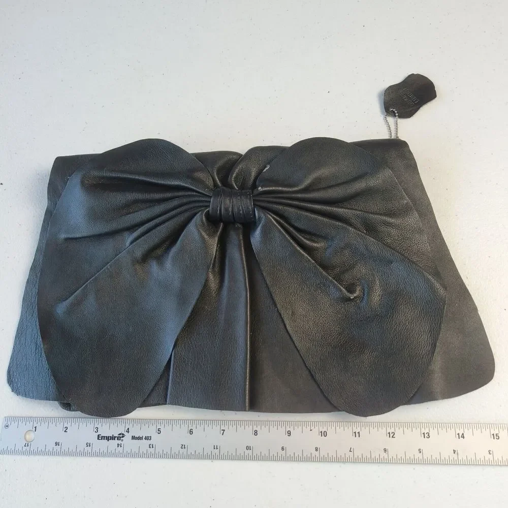 bebe Women's Genuine‎ Leather Clutch Handbag, Square with Medium Front Tie